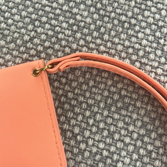 NWOT Minor History Post Script Wallet - Picture 4 of 6